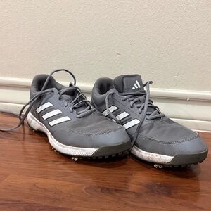 Adidas Grey Charcoal and White Golf Sneakers, tech response 3.0 golf shoes